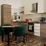 Two Bedroom Loft With Outdoor Area, Served With Lift 아파트 라바트